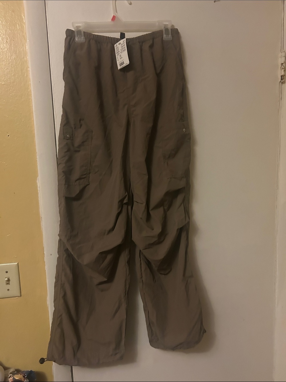 Divided Olive Green Cargo Pants